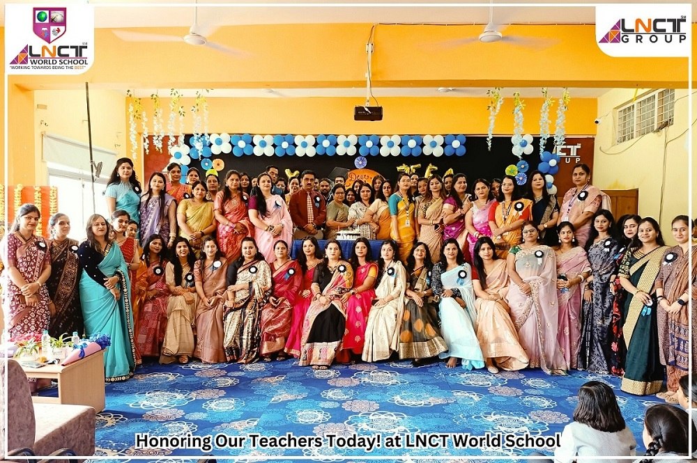 On the occasion of Teachers’ Day, Radurakhsh House